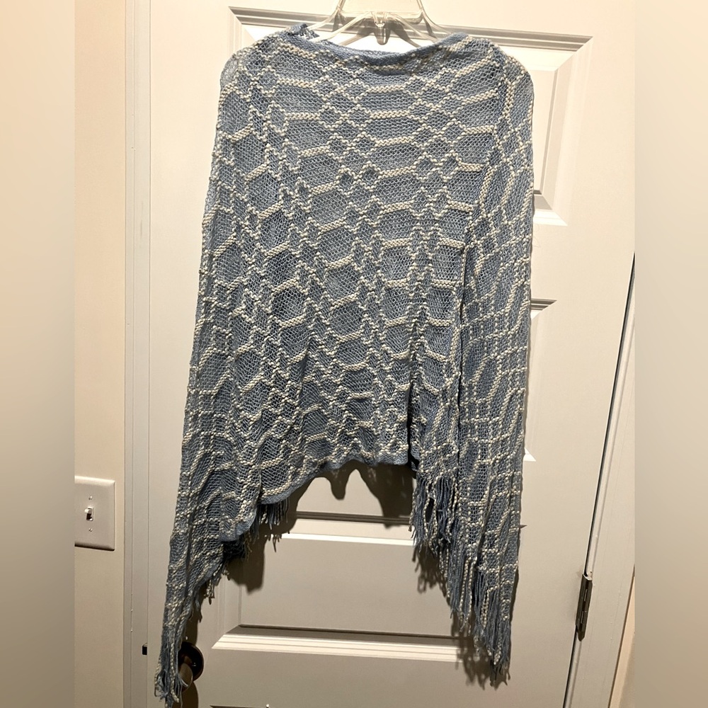 2 Chic Light Blue and Cream Knit Poncho